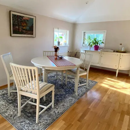 Διαμέρισμα Sweet Home- Center, Sea View, Sauna, Balcony Μάριεχαμν