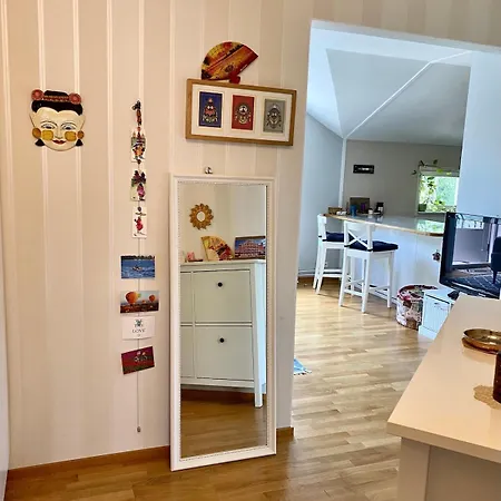 Διαμέρισμα Sweet Home- Center, Sea View, Sauna, Balcony